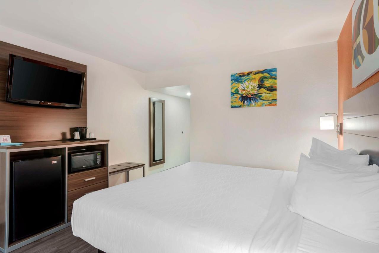 Best Western Statesville Inn Ngoại thất bức ảnh