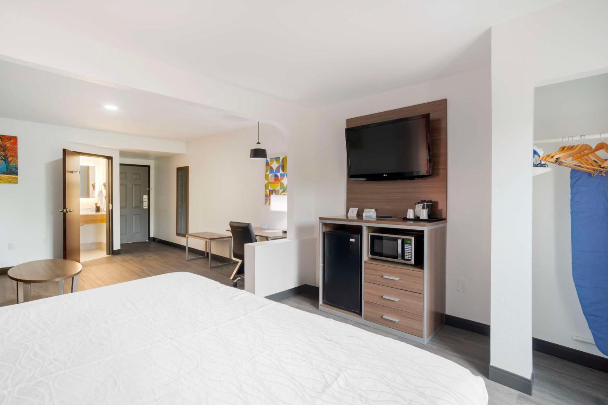 Best Western Statesville Inn Ngoại thất bức ảnh